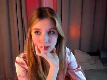 webcam girl milablush live cam image #5024412