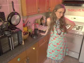 webcam couple task_manager live cam image #3630804