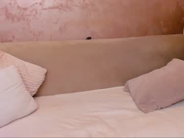 webcam girl agatha_ live cam image #2263533