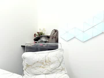 webcam girl hotfallingdevil live cam image #3196630