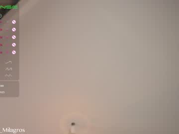 webcam girl mia_milagros live cam image #6362871