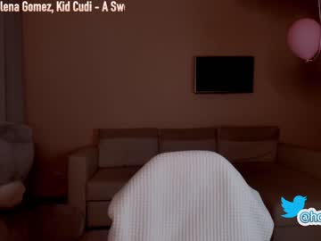 webcam girl hollyextra live cam image #1764073