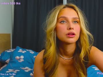 webcam couple playwithmil live cam image #6558878