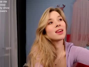 webcam girl milablush live cam image #4882465