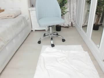 webcam girl squirtbetty live cam image #2358116