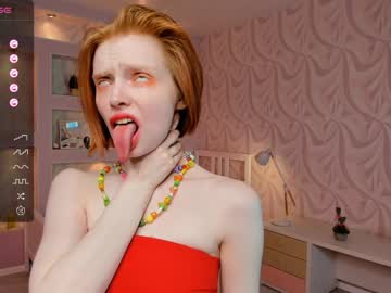 webcam girl gingers_hugs live cam image #8328865