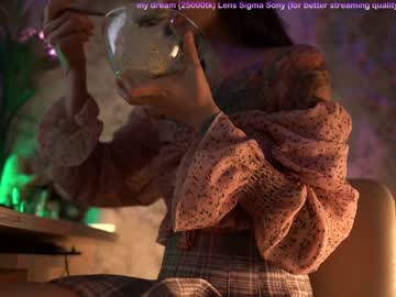 webcam girl kronniekray live cam image #237374