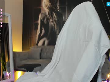webcam girl aliessia live cam image #6863963