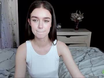 webcam girl california__gold live cam image #3768820