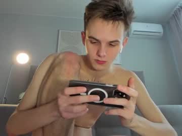 webcam man horny_jerk_roy_prick2001 live cam image #1089454
