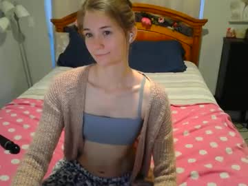 webcam girl katynowhere live cam image #11810760
