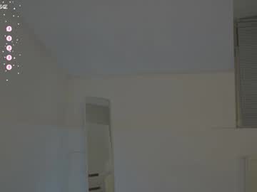 webcam girl floret_joy live cam image #7802989
