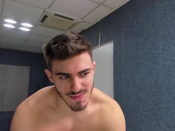 webcam man wilsonjules live cam image #1904944