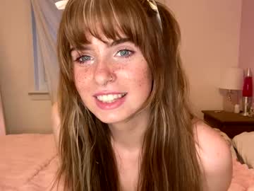 webcam girl cheekykatx live cam image #12741724