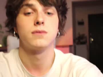 webcam man boyfromanothercity live cam image #8411273