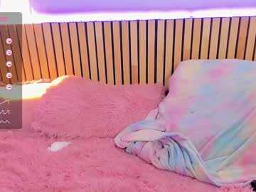 webcam girl little_effy18 live cam image #7286730