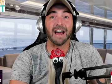 webcam man whaaaaaaaat live cam image #1383897