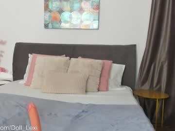 webcam girl doll_lexi live cam image #4386558