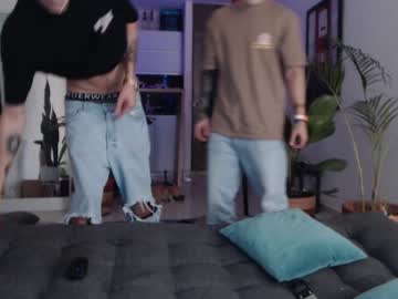 webcam man fratguysonline live cam image #3293106