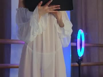 webcam girl tiffany_long live cam image #8971864