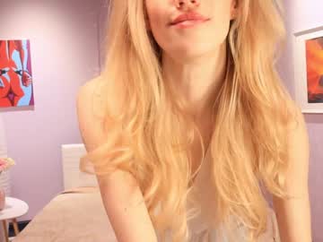 webcam girl lolly_bella_ live cam image #2287487