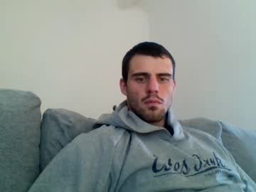 webcam man kerzo29 live cam image #4009701
