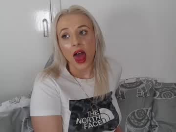 webcam couple deepthroat_slut live cam image #1639900