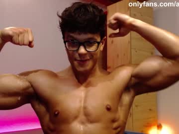 webcam man andrewd9 live cam image #1107165