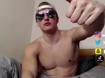 webcam man luckyloganx live cam image #4791427