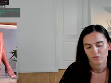 webcam girl legswattitude live cam image #12623494