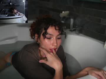 webcam girl yvetta live cam image #11791262