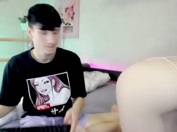 webcam couple williamandmia live cam image #4244017
