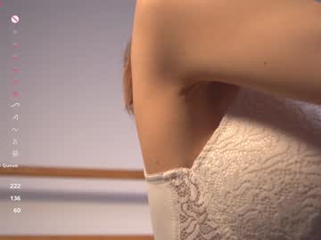 webcam girl elation_evy live cam image #10788204