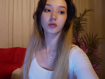 webcam girl sarasuo live cam image #13034805