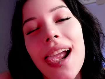 webcam girl liaglamour live cam image #10987757