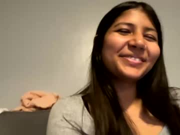 webcam girl xoxoaria25 live cam image #178542