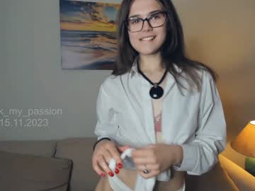webcam girl look_my_passion live cam image #7661984