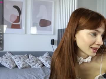 webcam girl _guesswhat_ live cam image #2106020