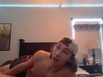 webcam man sticky_soc live cam image #9303740