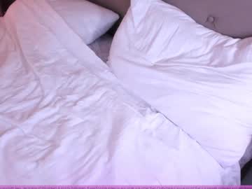 webcam girl aalliyahh live cam image #12587830
