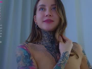 webcam girl nickyneck live cam image #7760392