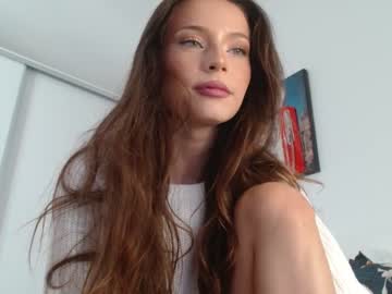 webcam girl isia_slay live cam image #3330435
