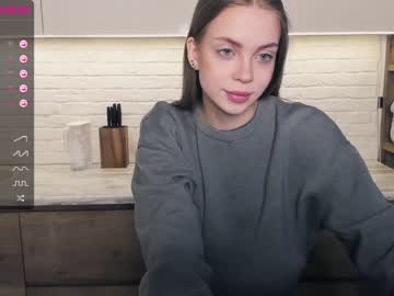 webcam girl lol1_lovelali live cam image #2302546