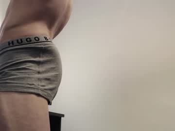webcam man cbgainz live cam image #2960168