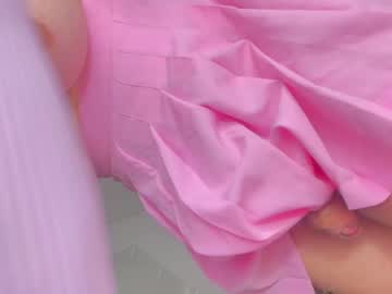 webcam tranny wvalentinacastro live cam image #2467751