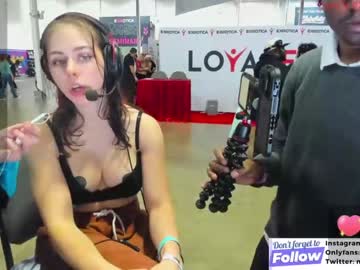 webcam girl mayasings live cam image #7825971