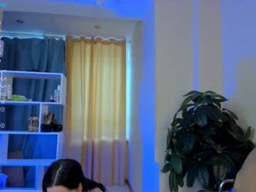 webcam girl sofiabruno live cam image #6215659