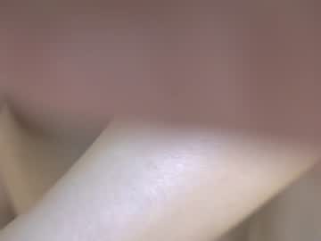 webcam girl queenelia live cam image #9419803
