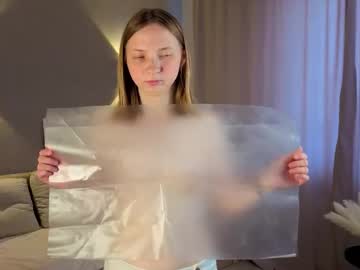 webcam girl lululight live cam image #12825442