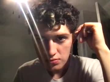 webcam man chickenbopcow live cam image #3833897